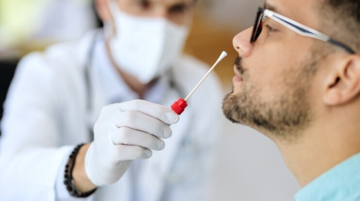 PCR Test In London