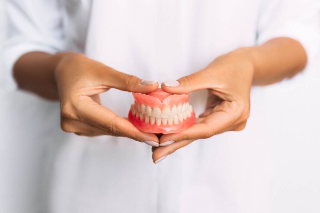How To Maintain Dentures